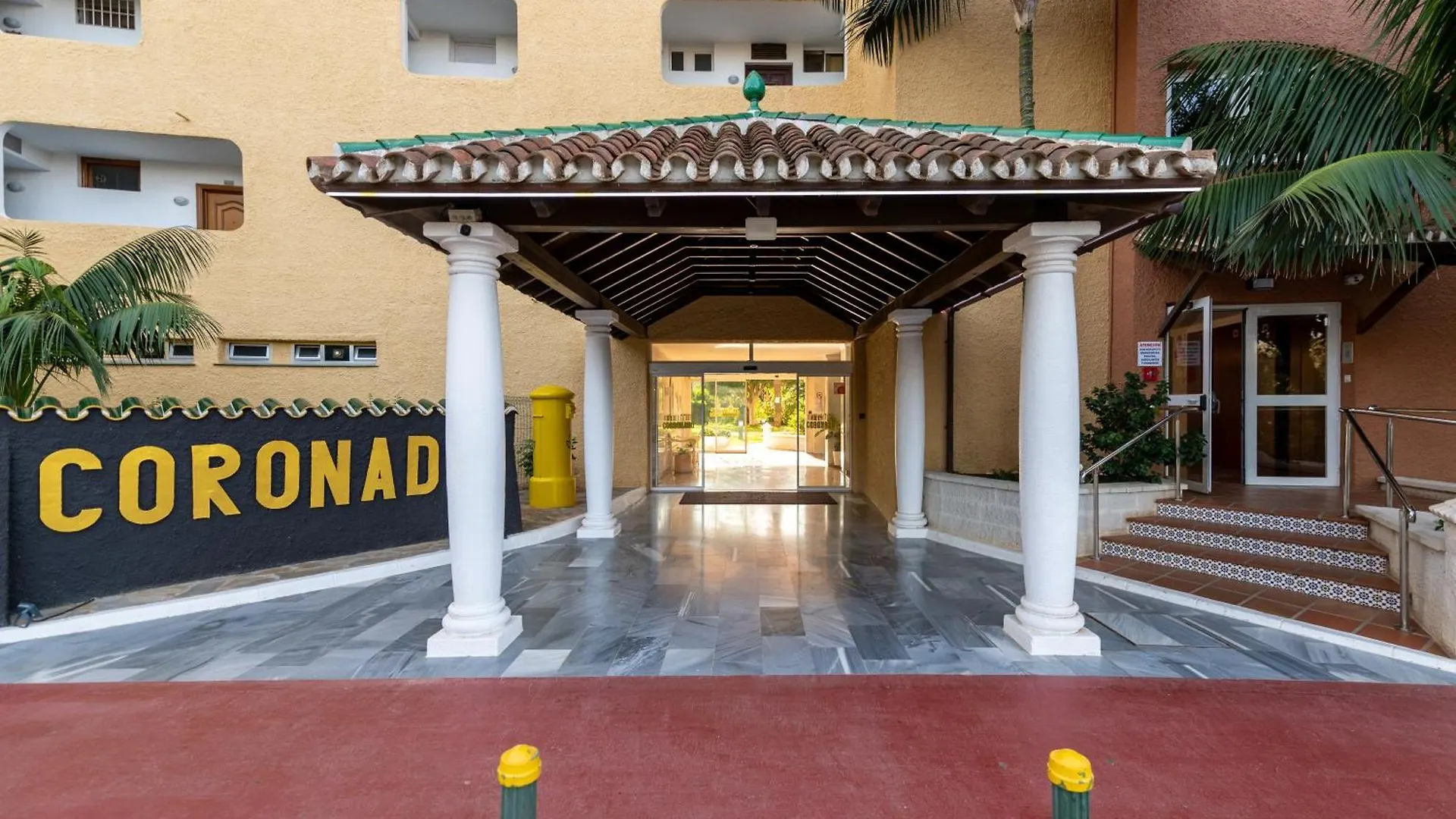 Moderno Estudio Y Piscina A 50 Metros De La Playa Μαρμπέλλα Διαμέρισμα