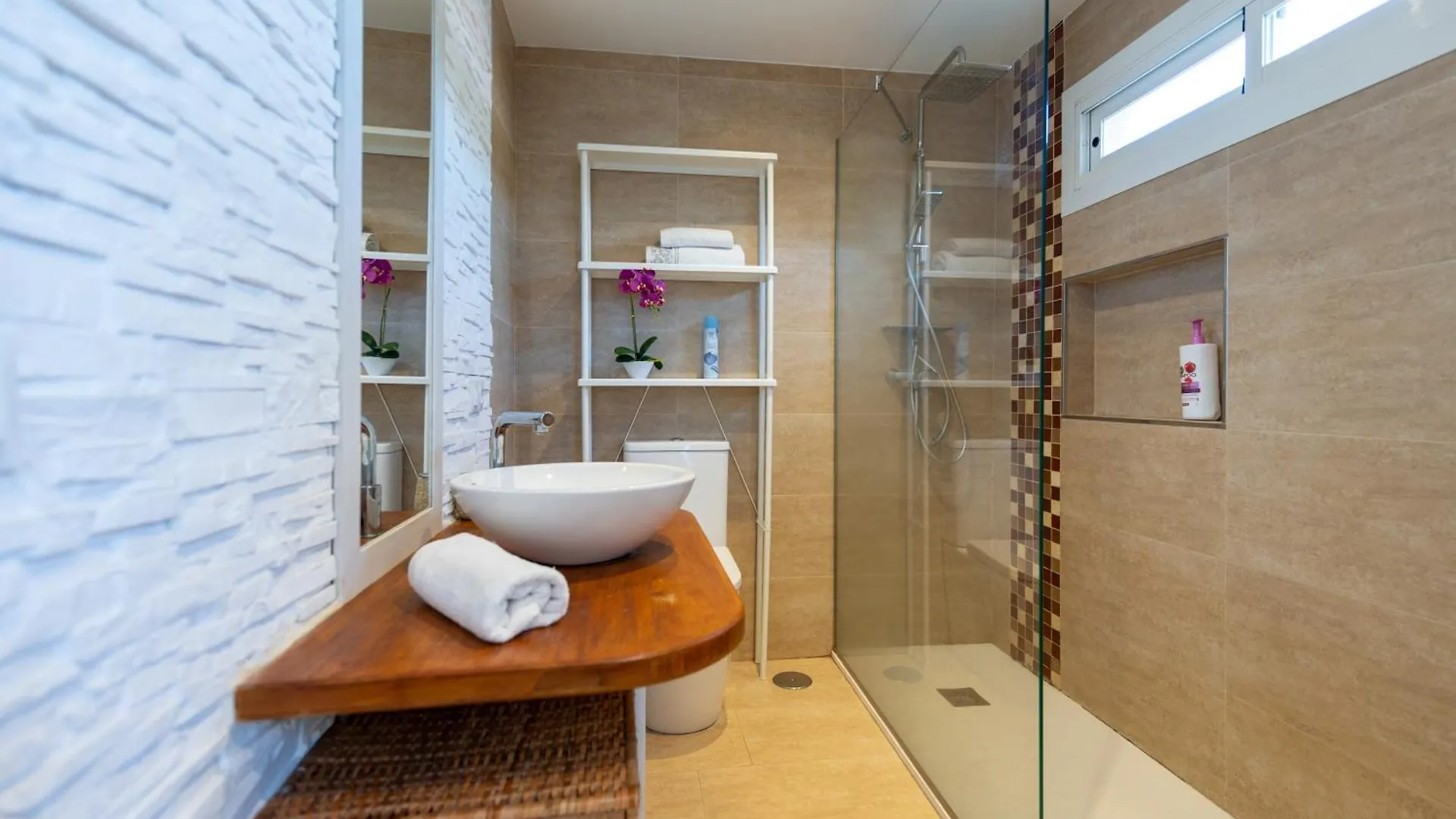 Moderno Estudio Y Piscina A 50 Metros De La Playa Marbella Spain